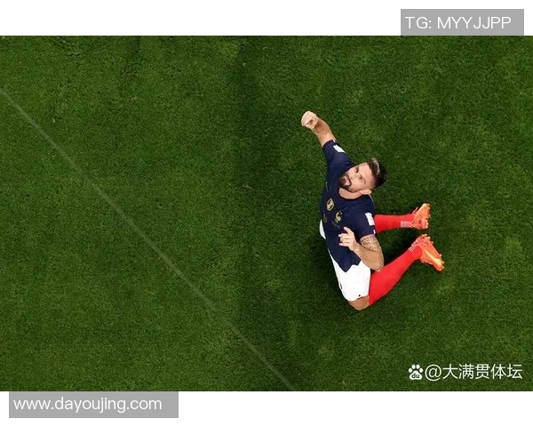 勇士队凭借18记三分球精彩逆转雄鹿队成功夺胜展现强大团队实力