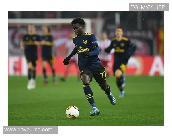 法国队无缘胜利，西班牙队凭梅开二度获胜