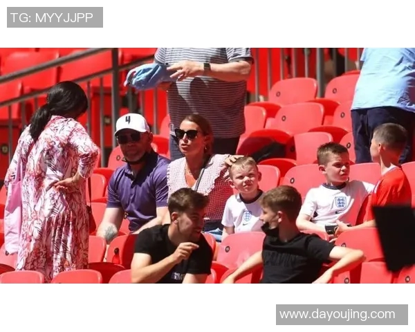 英格兰队对阵荷兰队，引发球迷热议